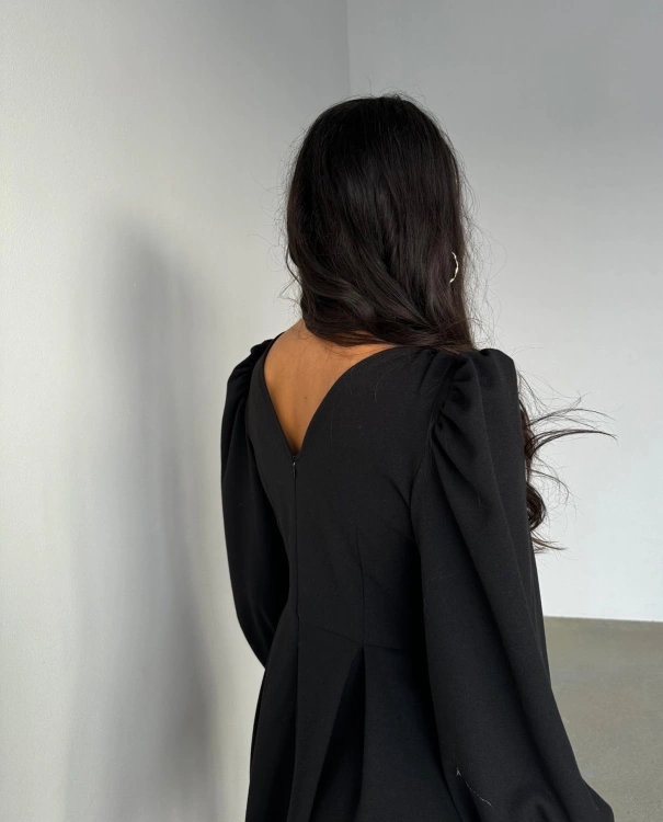 POLENE BLACK4.jpg