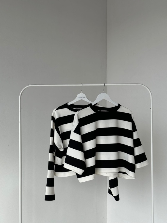 striped punta di roma.jpg