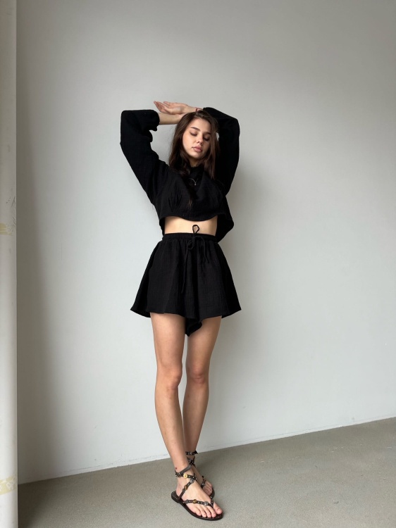OYA BLACK .JPG