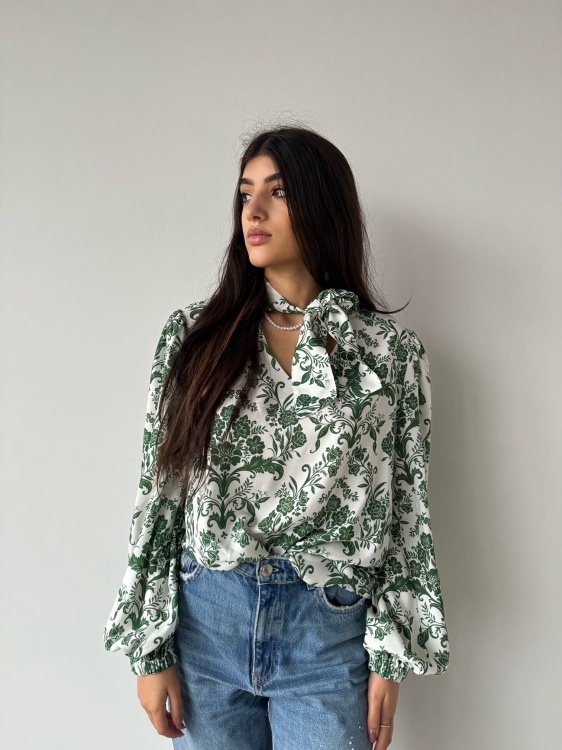 NICOLE BLANCO VERDE1.JPG