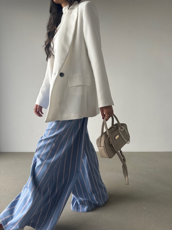 graces denim red stripe.JPG