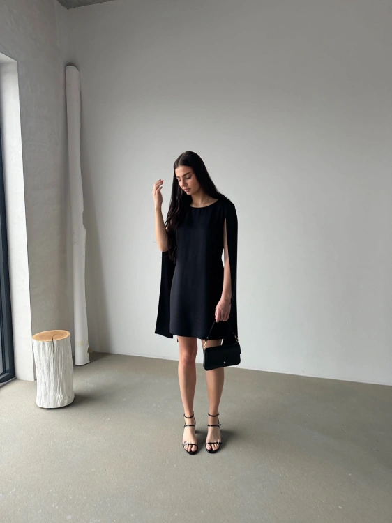 nohemi modal black.JPG