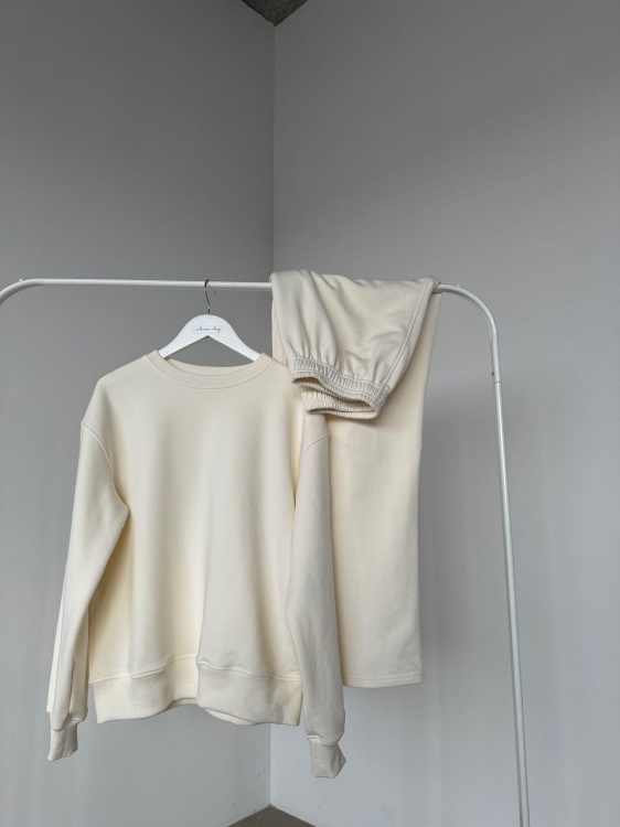 DRES COMFORTABLE CREAM