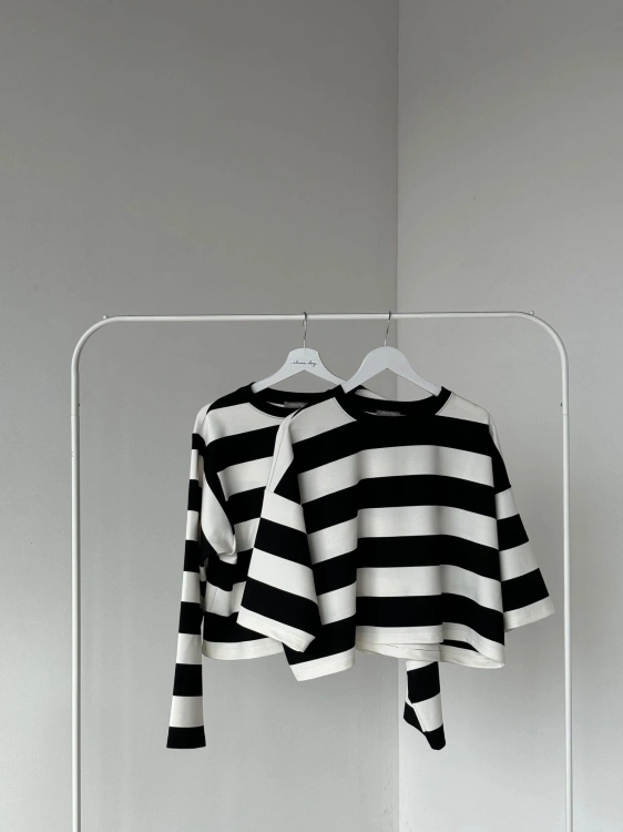 striped punta di roma.jpg