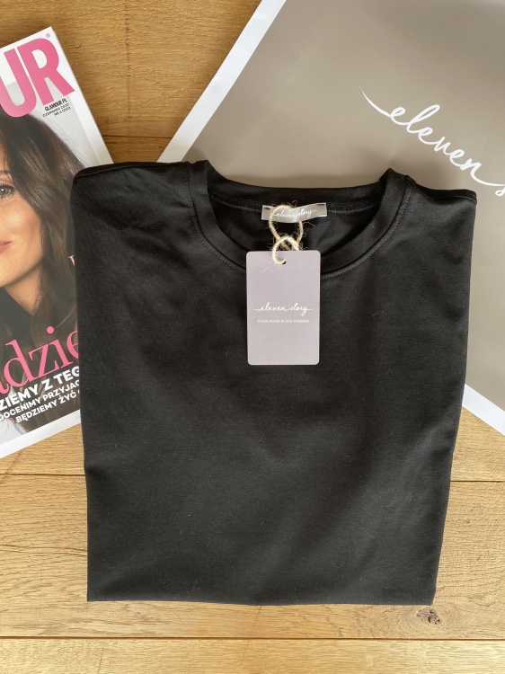 tshirt pure black czarny.jpg