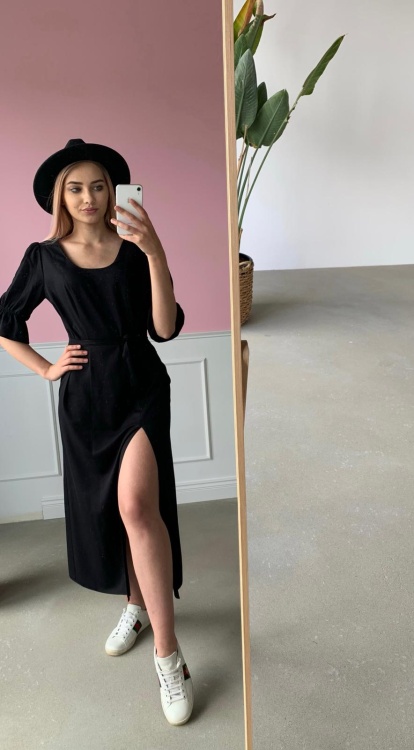 louise classic black open.JPG