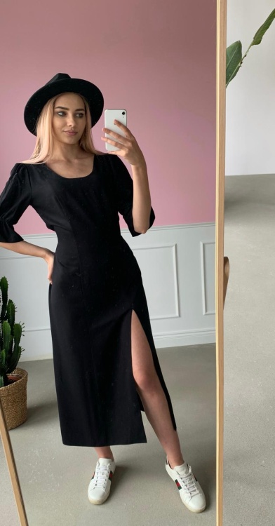 louise open classic black.JPG